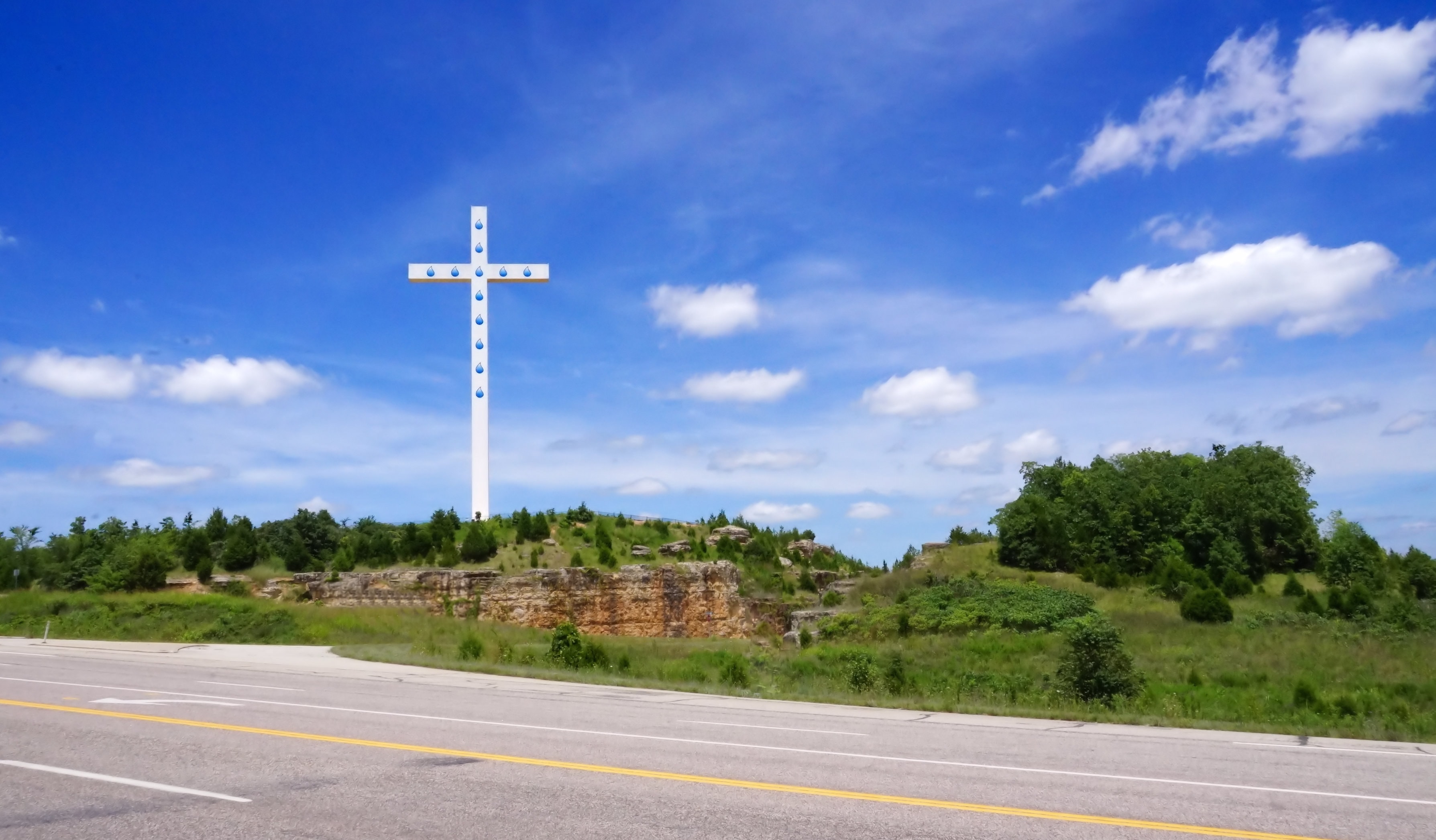 Branson Cross